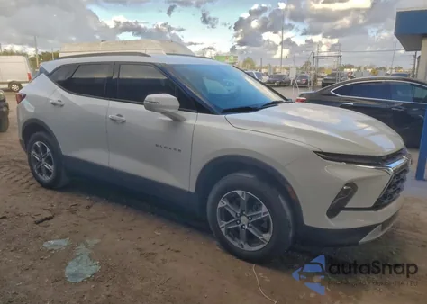 2024 Chevrolet Blazer 3Lt z USA, uszkodzony, nr VIN 3GNKBDR48RS219897